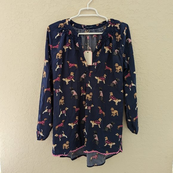 Simply Southern Blouse Long Sleeved Dogs in Sweaters Size S NWT - Picture 1 of 7